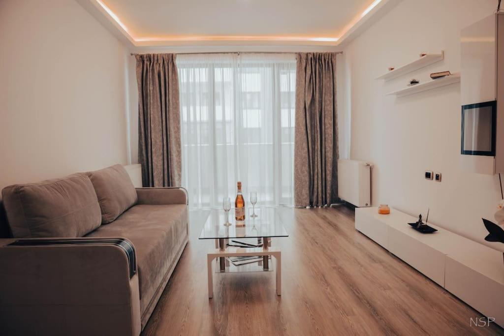 Apartament Zona Coresi Mall Брашов Екстериор снимка